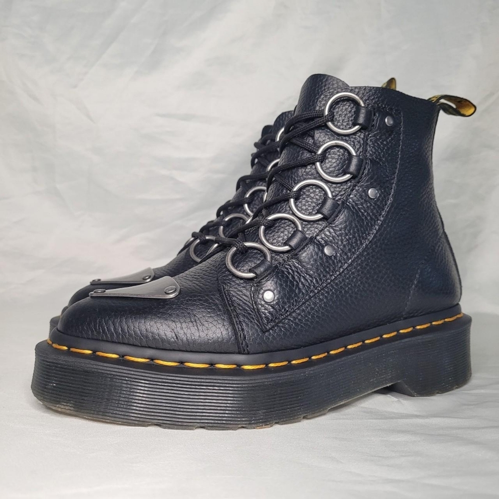 Dr. Martens Farylle black leather ankle boots